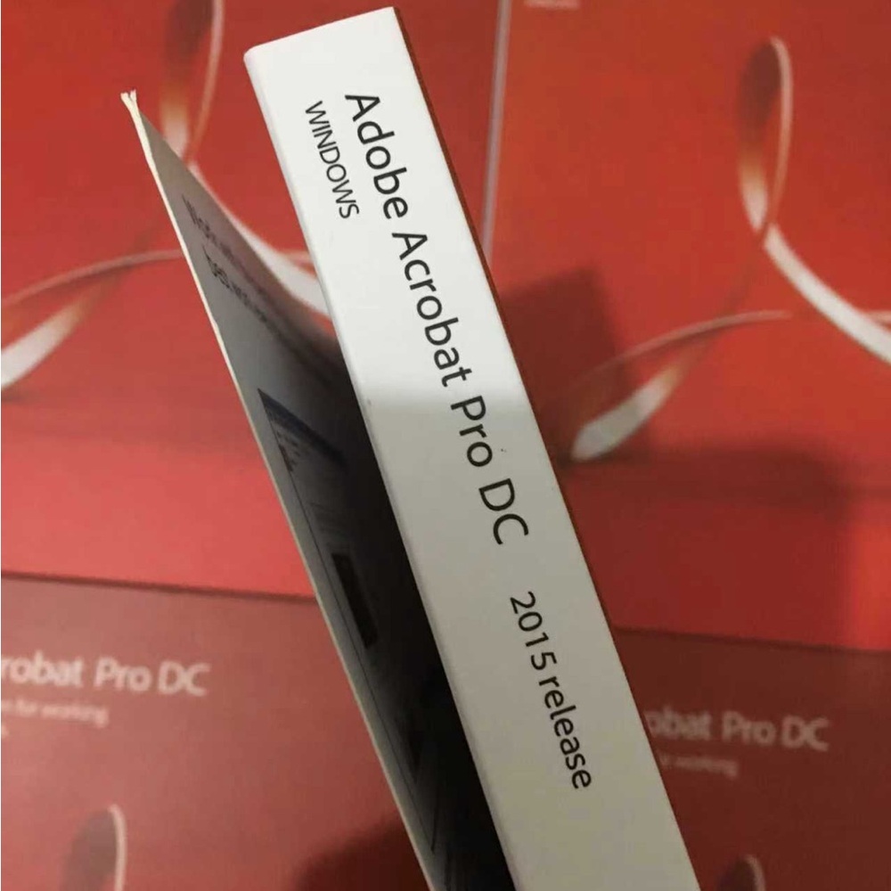 Adobe Acrobat Pro DC Software Packaging - Picture 4 of 5